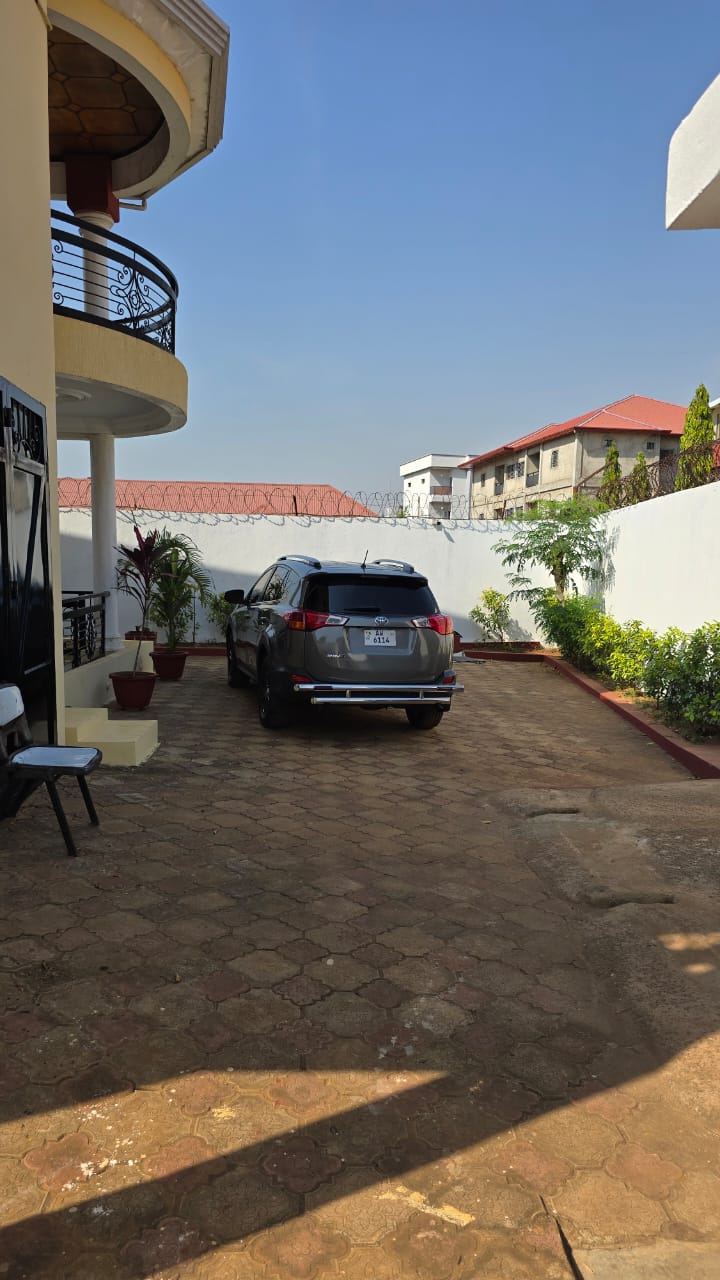 Magnifique Duplex Moderne à Lambanyi – Conakry - Photo 3