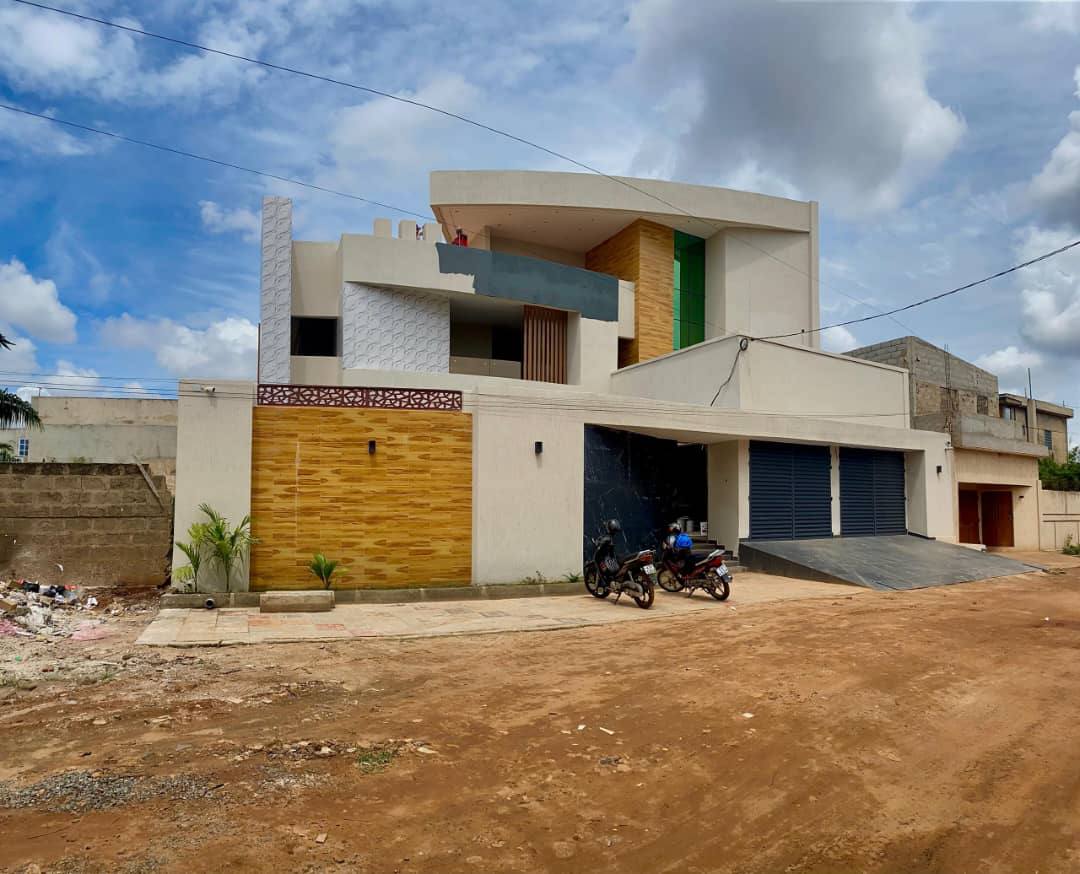 VILLA DUPLEX a vendre AU TOGO - Lomé